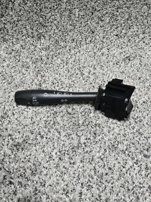 Chevrolet Malibu LTZ 2010 palanca intermitente y palanca de control de faros automáticos 20940369 Foto 1 de 4