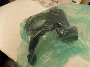 GENUINE Audi A3 Q3 VW Caddy Golf Scirocco Front Suspension Knuckle 1K0407255A - Picture 1 of 1