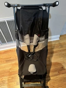 gb Pockit Air passeggino da viaggio ultra compatto leggero per tutti i terreni, scatola aperta - Foto 1 di 7