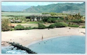 Postal del hotel Kauai Resort Hawaii 1960-70 vista aérea playa montañas océano - Imagen 1 de 2