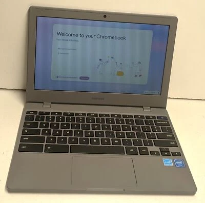 SAMSUNG CHROMEBOOK 310XBA-K04 C-N4000 4GB RAM 16GB SSD - Image 1 of 4