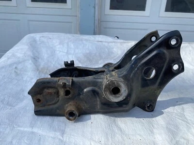 1983 Yamaha Virago 500 XV500 quadro chassi braço traseiro suporte 22u-21430-00-00 bom - Imagem 1 de 4