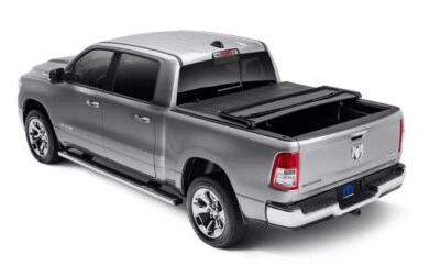 2019-2023 Ram1500 (DT)Crew,Quad Cab Mopar Soft Tri-Fold Tonneau Cover 82215864AB Foto 1 de 4