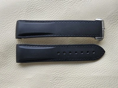 Hebilla de correa de goma negra OMEGA Planet Ocean 45,5 mm 98000363 y 94522033 22-20 mm Foto 1 de 4