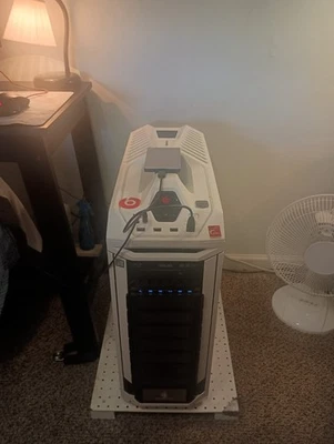 White Gaming PC custom Built(SEE FULL DESCRIPTION)(OPEN TO OFFERS) - Image 1 of 4