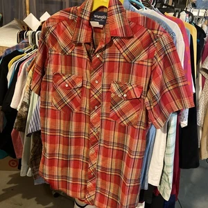 Vintage Wrangler Short Sleeve Pearl Snap Red Plaid Shirt Mens Size Small/Medium - Picture 1 of 15