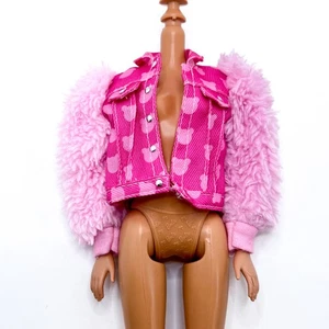 Extra #6 Muñeca Barbie Ropa Rosa Difusa Chaqueta Abrigo Top - Imagen 1 de 3