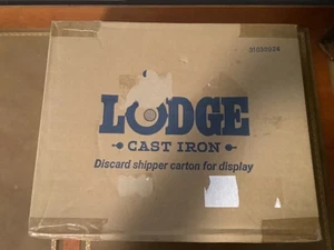 Lodge Emaille auf Gusseisen 6 Qt. Dutch Oven - Indigoblau EC6D32 - Bild 1 von 4