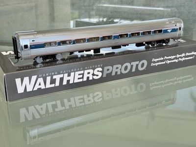 💡 Amtrak Amfleet I Phase VI Walthers Proto Coach Budd LIGHTED 920-12209 HO NEW - Image 1 of 4