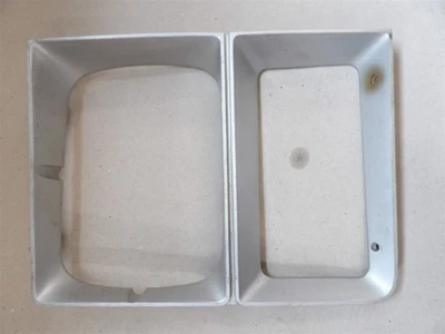 MONTAJE PUERTA FARO CAMIONETA CHEVY 1983-1984 BISEL LADO PASAJERO DERECHO 14043874 Foto 1 de 4