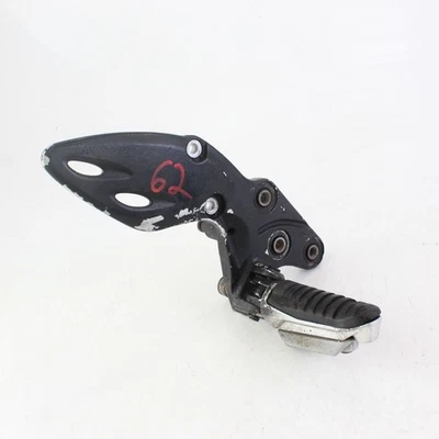 Suspensión reposapiés derecho Suzuki GSX-R1300 HAYABUSA R/H 2008-2018 - 4351015H00000 Foto 1 de 4