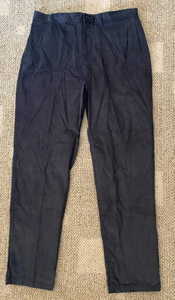 Mens Size 28x32 Nike Club Corduroy Chino Straight Leg Pants FZ0786-010 Black