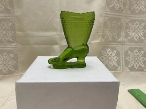 Vintage Green Miniature High Heel Boot On Violin Toothpick Holder Scalloped Top - Picture 1 of 4