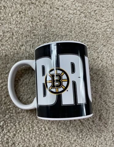 Boston Bruins Coffee Mug Cup 16 oz Official NHL Product NWT Cover