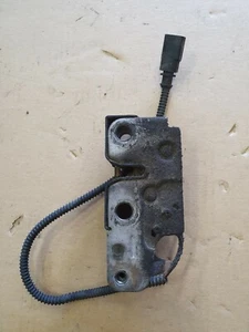 VW GOLF MK5 / JETTA MK5 FRONT BONNET OPEN RELEASE LOCK CATCH 1K1823509E - Bild 1 von 3