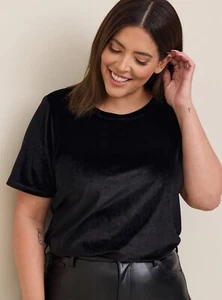 Torrid Women's Size 6X 4K Black Velvet Stretch Short Sleeve T Shirt NWT $39 - Picture 1 of 5