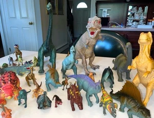HUGE LOT 38 Plastic/Rubber Dinosaurs 1986-2000 ALL SIZES 19”-2” Some Move Limbs - Picture 1 of 20