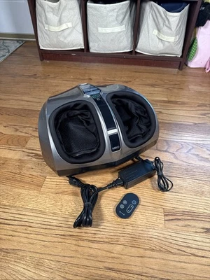 Masajeador de pies Shiatsu con pantalla táctil Miko nueva generación - con 5+ modos de masaje Foto 1 de 4