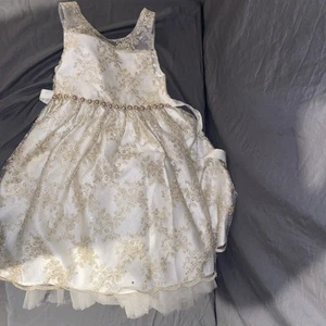 Ivory & Gold Formal / Flower Girl Dress American Princess Size 6X-7 - Picture 1 of 4
