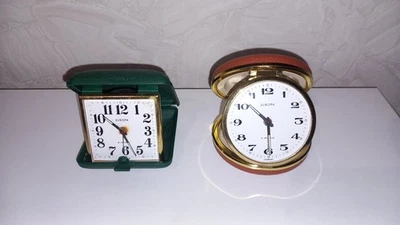 2 x alter mechanischer Reisewecker / Klappwecker , EUROPA ,  2 JEWELS ( 2N ) - Bild 1 von 4