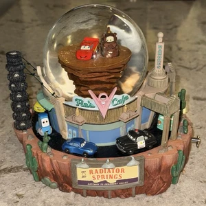 Disney Store Cars Radiator Springs Musical Snow Globe King Of The Road BEAUTIFUL - Picture 1 of 15