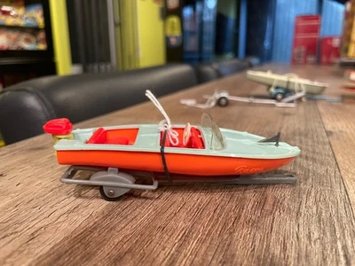 NOREV BATEAU ROCCA SUR REMORQUE NO CIJ JRD SOLIDO DINKY TOYS CLÉ MINIALUXE - Photo 1/4