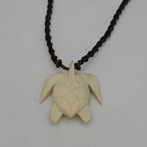 Vintage Hand Carved Hawaiian Buffalo Bone, Sea Turtle Pendant Necklace, Unique - Picture 1 of 5