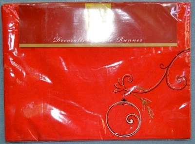 Lenox Simply Fine Holiday Voila Table Runner NEW - Image 1 of 2
