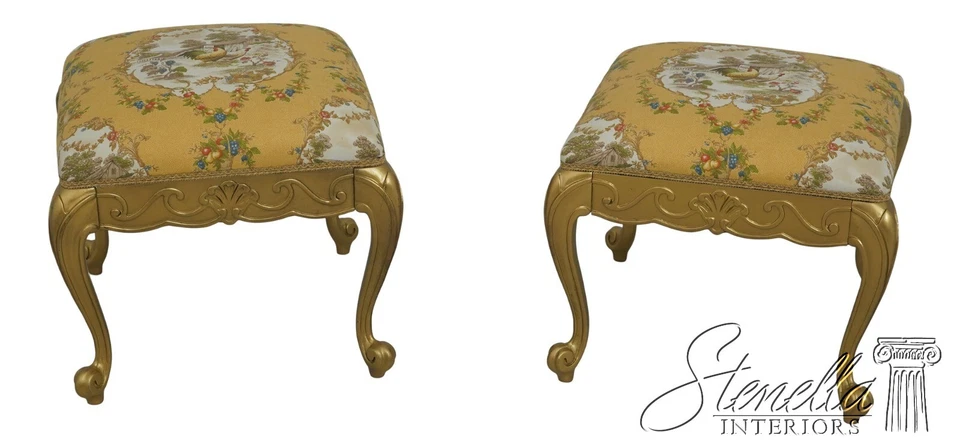 L64639EC: Par de taburetes recién tapizados estilo francés acabado dorado Foto 1 de 4