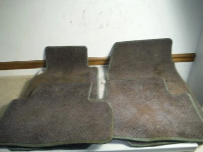 Juego de cuatro alfombrillas delanteras y traseras Acura RL 1998 edición especial OEM Foto 1 de 4