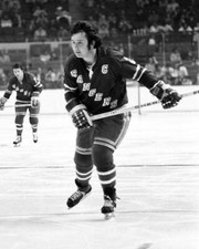 6x4 OLD NHL HOCKEY PHOTO New York Rangers Brad Park 1970
