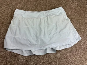 EUC Lululemon Pace Rival mittelhoher Rock * extra lang Größe 14 puderblau gefüttert - Bild 1 von 8