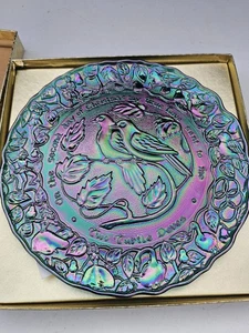 Imperial Glass 12 Days of Christmas Plate - "Two Turtle Doves" Iridescent Green - Picture 1 of 6