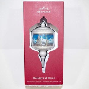 2015 Hallmark Holidays at Home Biskuitporzellan Ornament - Bild 1 von 7
