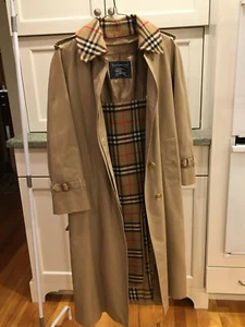 Burberry Women's 4 Petite Vintage Long Trench Coat with removable liner - Picture 1 of 10