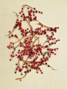 Holiday, Wedding & Events Wreaths - Add Small Twigs of 3/8" RED FAUX BERRIES - Picture 1 of 1