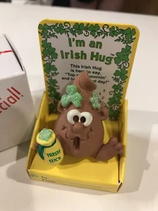 "I'm a Irish Hug" - The Hug Factory Collectible Figure NIP - Picture 1 of 8