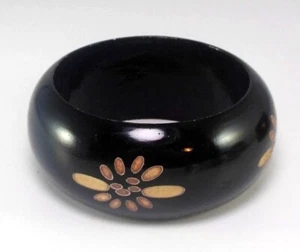 NWT Joia Abstract Flower Bangle Bracelet Chunky Wood Black Beige - Picture 1 of 4