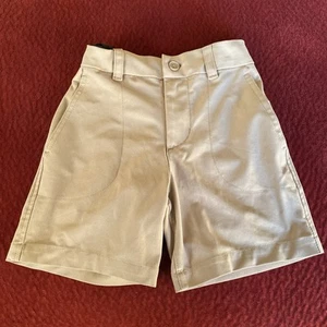 Boys WONDER NATION khaki shorts Sz 6 - Picture 1 of 3