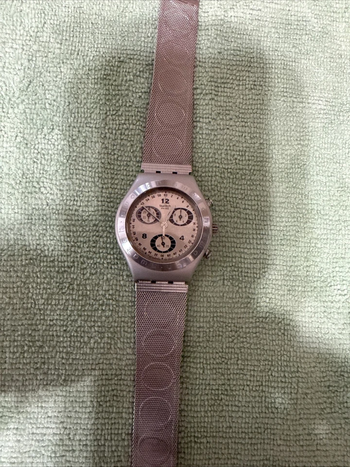 Reloj Swatch Irony Aluminio Cronógrafo Malla Suizo FUNCIONANDO con Batería Nueva Foto 1 de 4