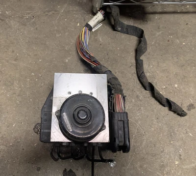 🧲02-05 Mercedes W203 C230 CLK500 ABS bomba de freno antibloqueo módulo ESP fabricante de equipos originales Foto 1 de 3