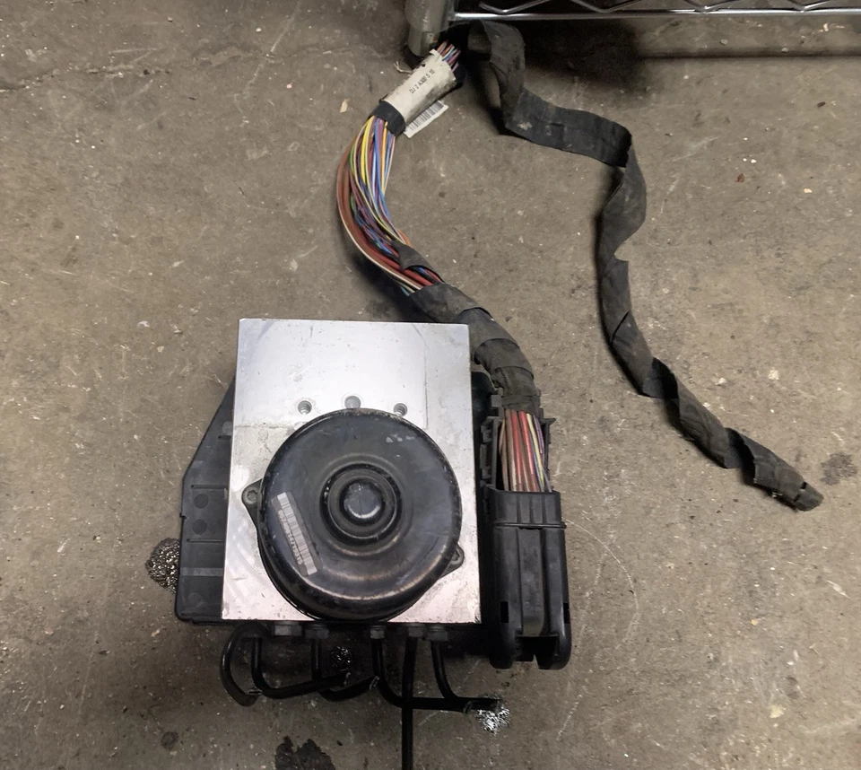 🧲02-05 Mercedes W203 C230 CLK500 ABS bomba de freno antibloqueo módulo ESP fabricante de equipos originales Foto 1 de 3