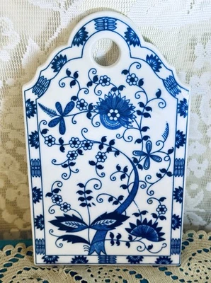 Blue Danube / Blue Onion Porcelain Cheese and Cracker Board Tray-Made in Japan - Image 1 of 2
