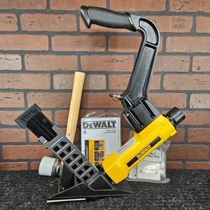 Herramienta de suelo de asistencia neumática Dewalt DWFP12569 2-N-1-***NUEVA*** - Imagen 1 de 9