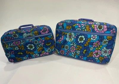 Set of 2 Vintage 1970s Floral Suitcases, Blue Mod Luggage, Mid Century Travel — 第 1/4 张图片