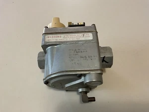 BRYANT CARRIER PAYNE 301273-704 GAS VALVE - Picture 1 of 6