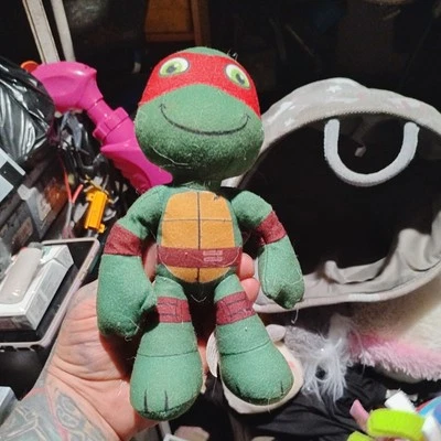 TMNT Turtle, Green with Red Face Mask.  Small Plush Soft Toy Raphael - Image 1 of 2