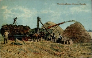 Postal antigua de caballo de granja escena de trilla del oeste de Canadá - Imagen 1 de 2