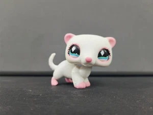 LITTLEST PET SHOP FERRET #520 LPS WHITE FERRET PINK EARS DIAMOND EYES - Picture 1 of 6