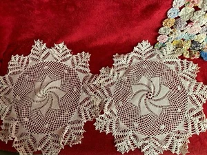 2 Vintage Swirl Design Ivory Colored Doilies - Picture 1 of 2
